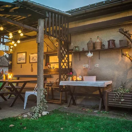 Vintage Vila Holiday home